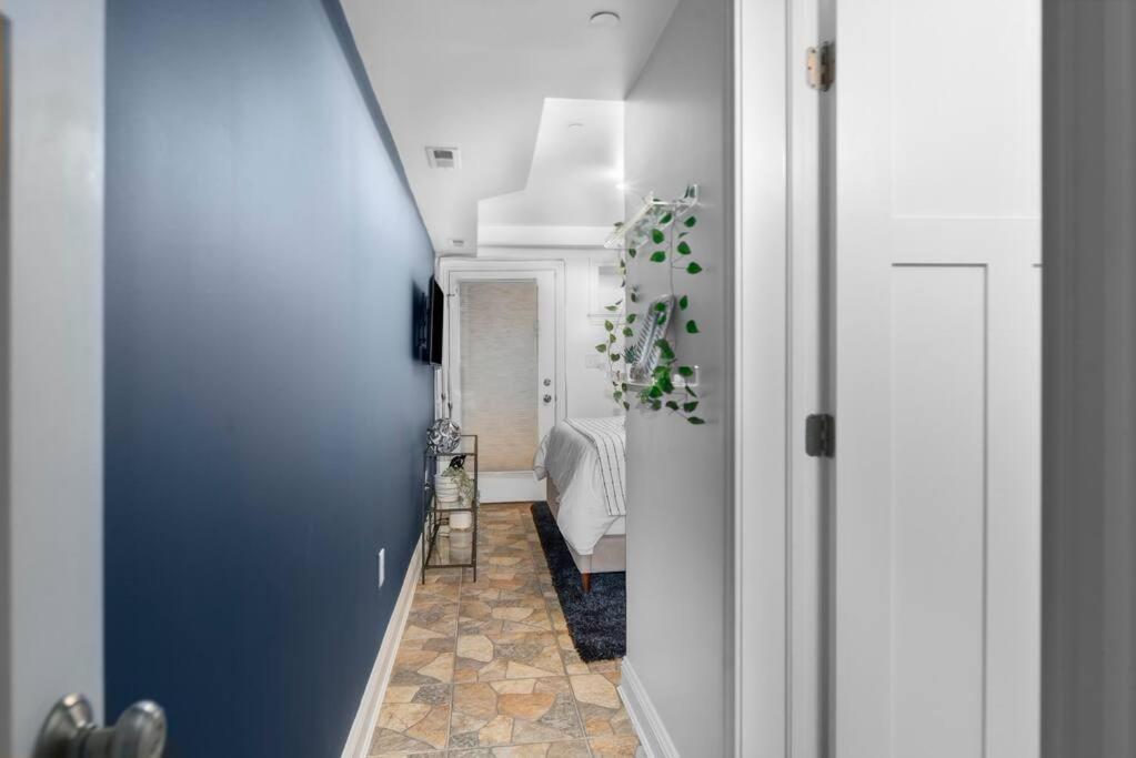 Upscale 2Br Apartment With Patio Washington Exterior photo