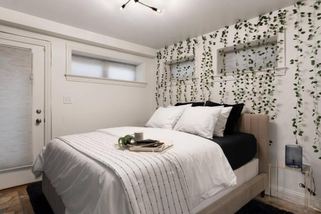 Upscale 2Br Apartment With Patio Washington Exterior photo